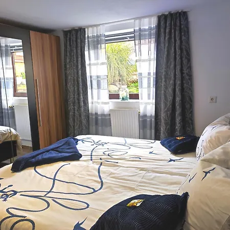 아파트 Gaestehaus Zur Seemoewe, 7, 